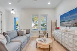Downtme Laguna Beach