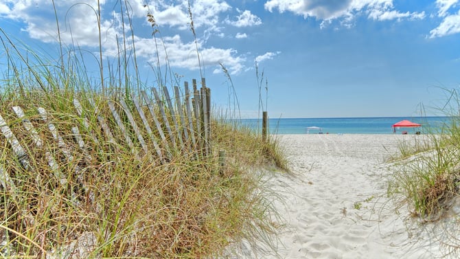 Renting a Panama City Beach house for ten